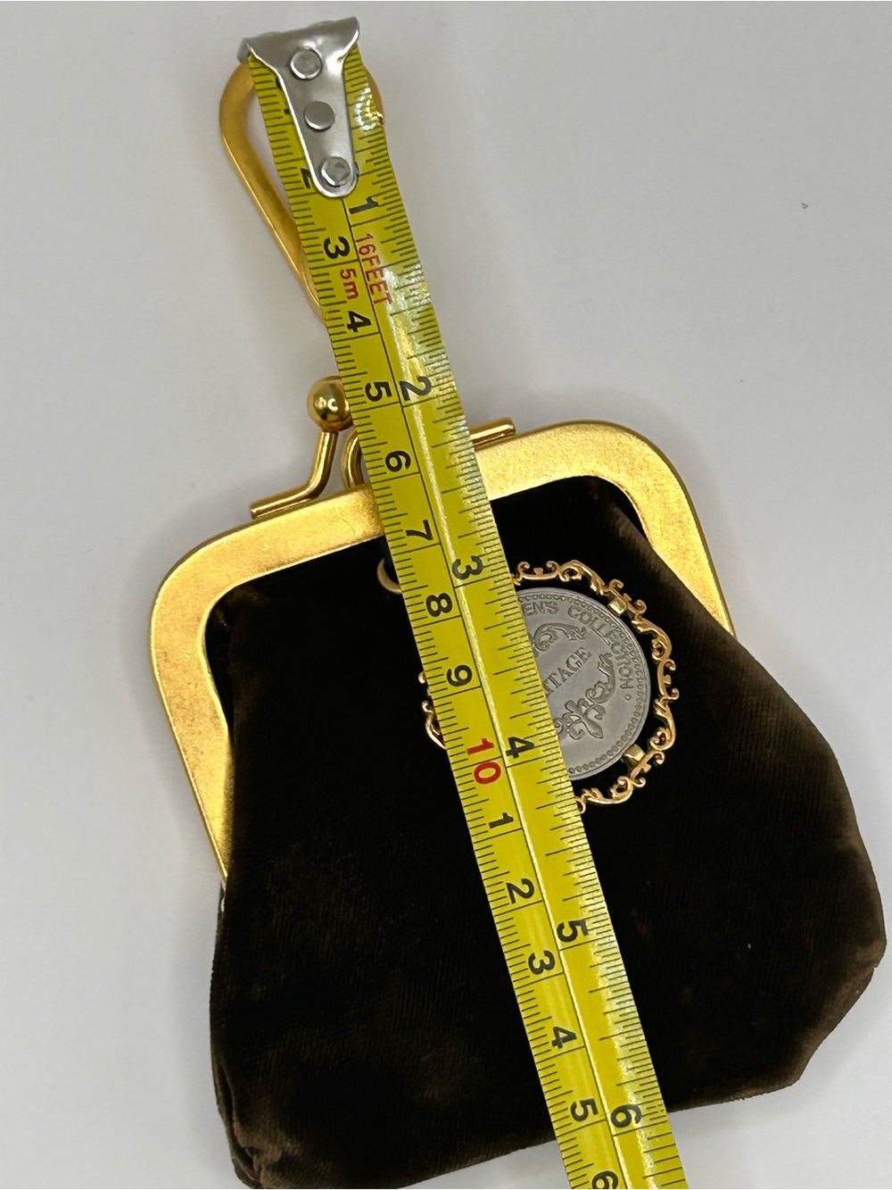 Dolce and Gabbana RARE kiss lock coin pouch bag charm keychain gorgeous - Picture 5 of 7
